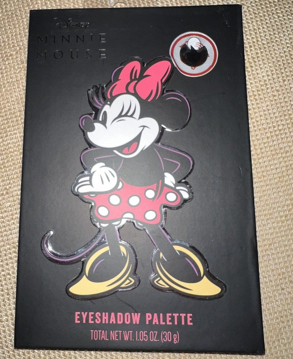 Disney Minnie Mouse Eyeshadow Palette--12 Shades--Brand New